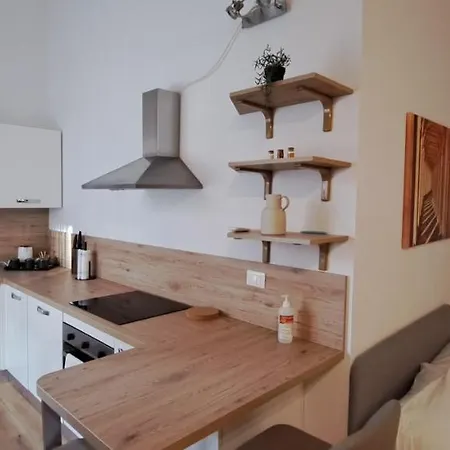 Piazza La Veneta New Very Close To The Center And Hsorsola Bolonha