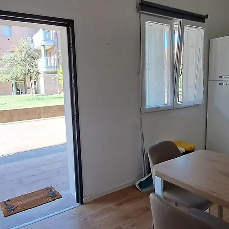 Piazza La Veneta New Very Close To The Center And Hsorsola