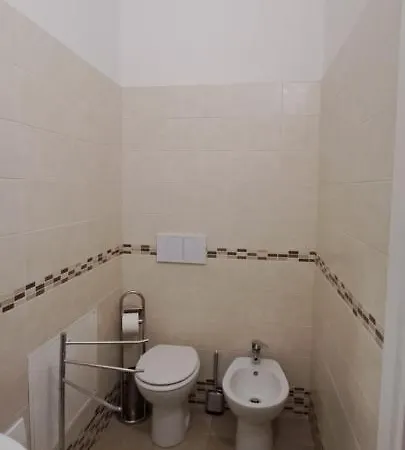 Apartment Piazza La Veneta New Very Close To The Center And Hsorsola